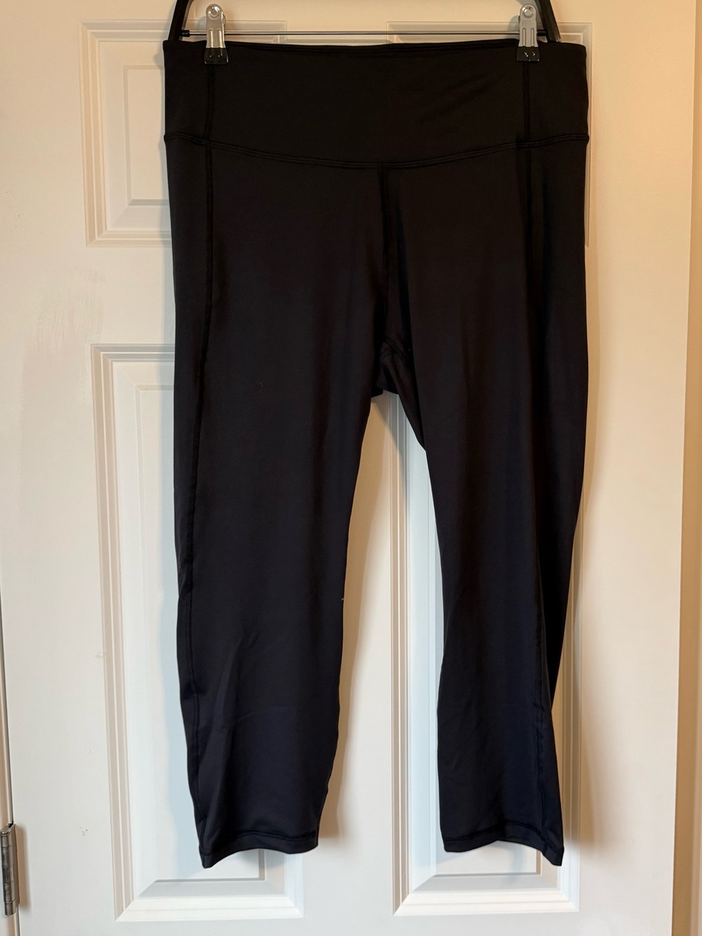 All In Motion Active Capri Leggings
